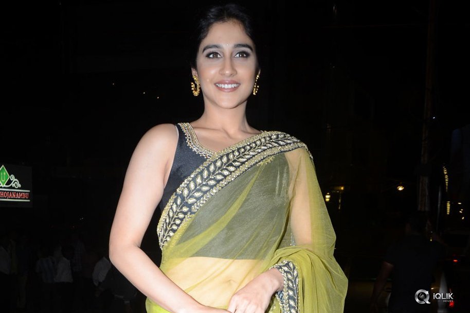 Regina-Cassandra-at-Vivaha-Bhojanambu-Restaurant-Launch